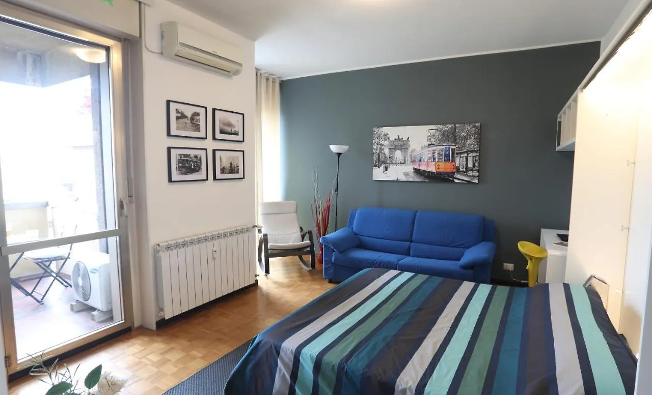 Apartment Garden Home Procaccini Milan Italy