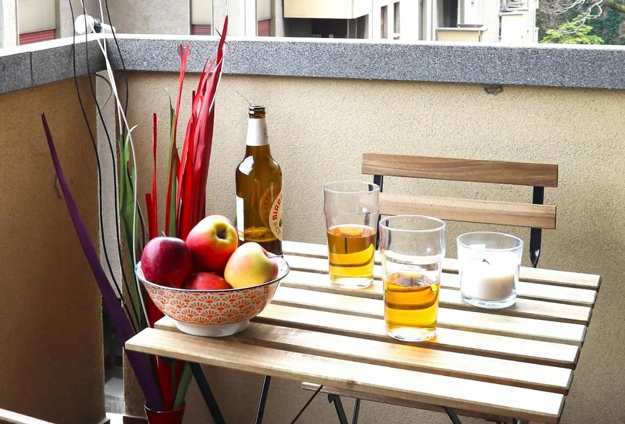 Garden Home Procaccini Milan Apartment